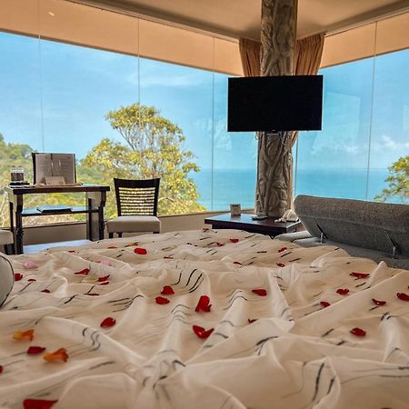 Issimo Suites (Adults Only) Manuel Antonio Buitenkant foto