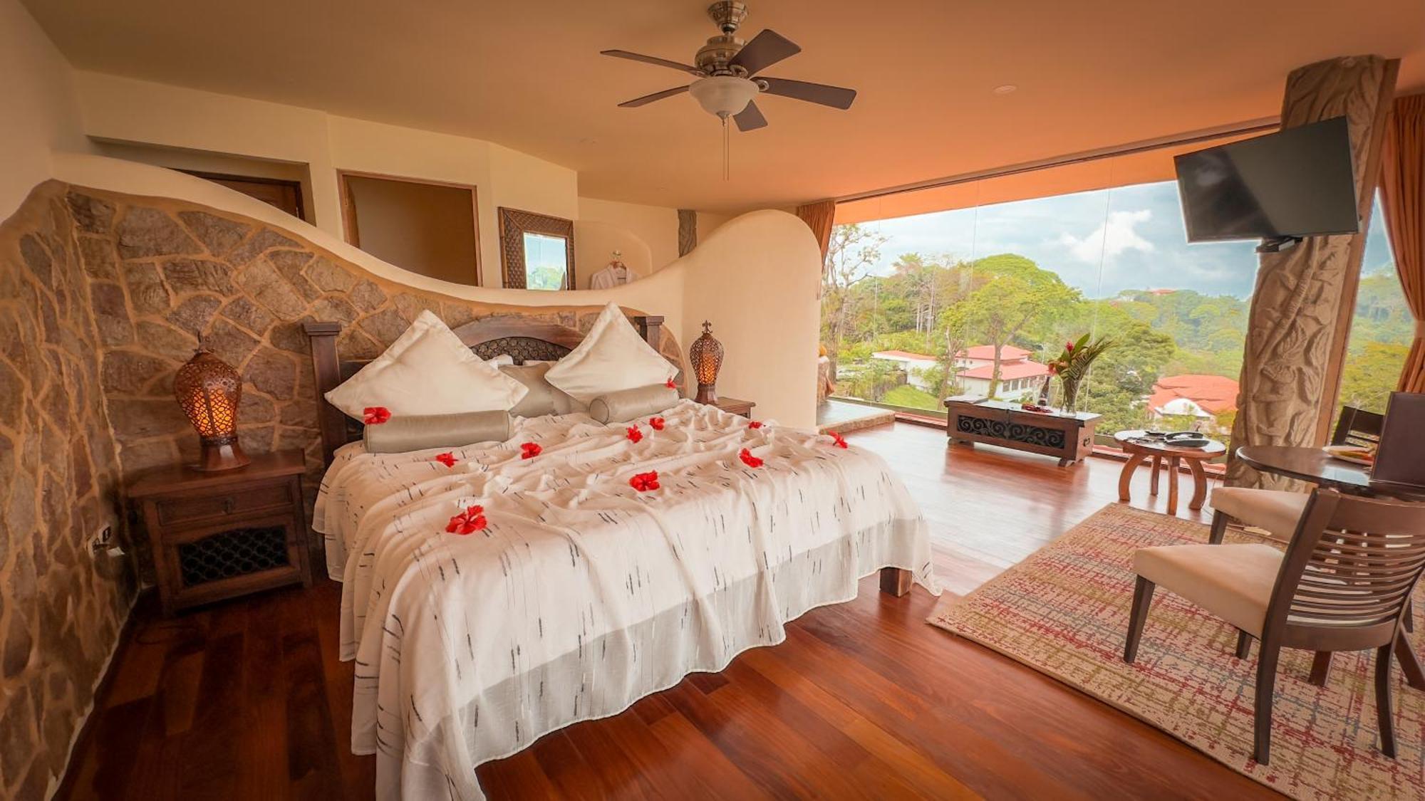 Issimo Suites (Adults Only) Manuel Antonio Buitenkant foto