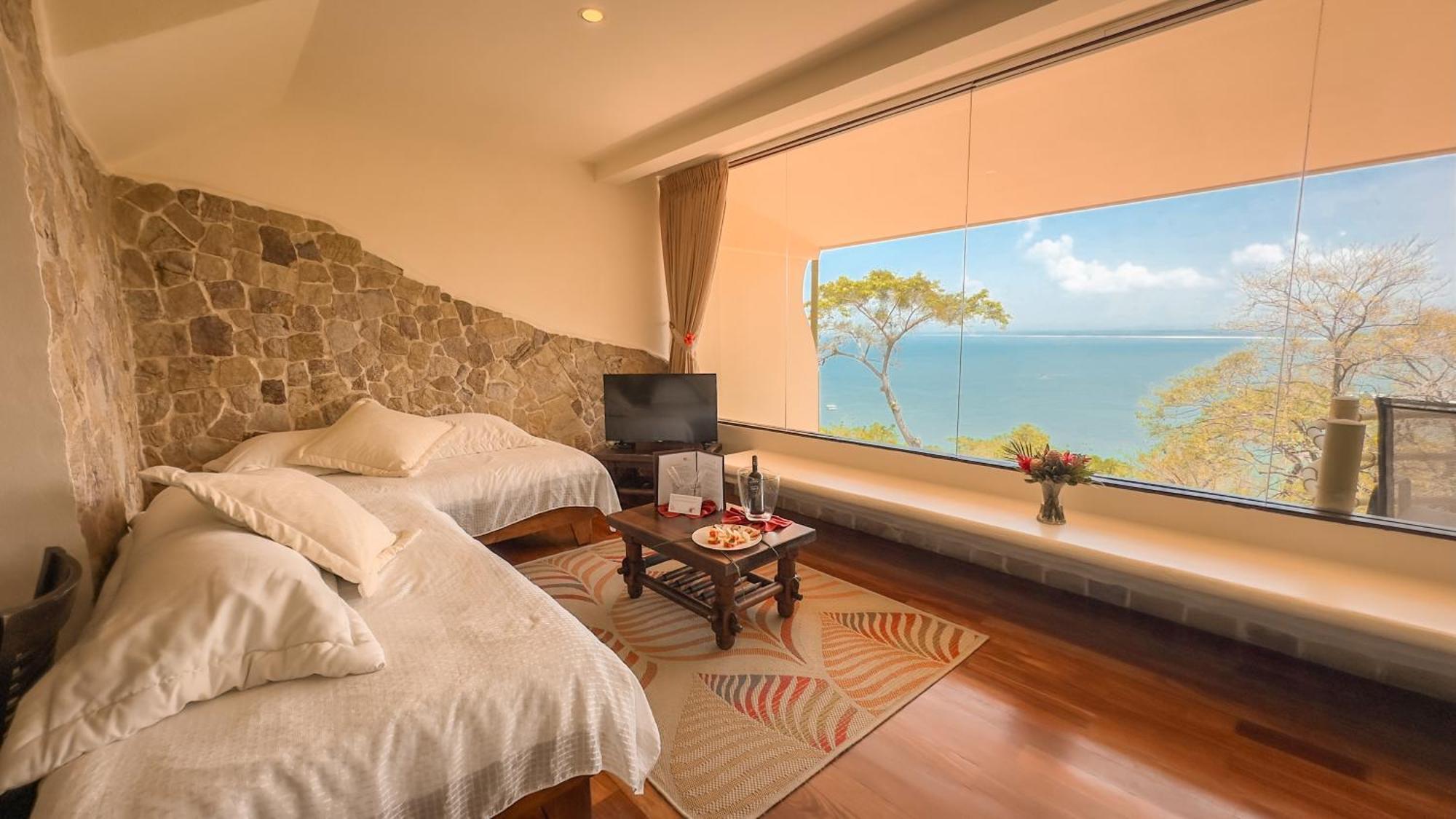 Issimo Suites (Adults Only) Manuel Antonio Buitenkant foto