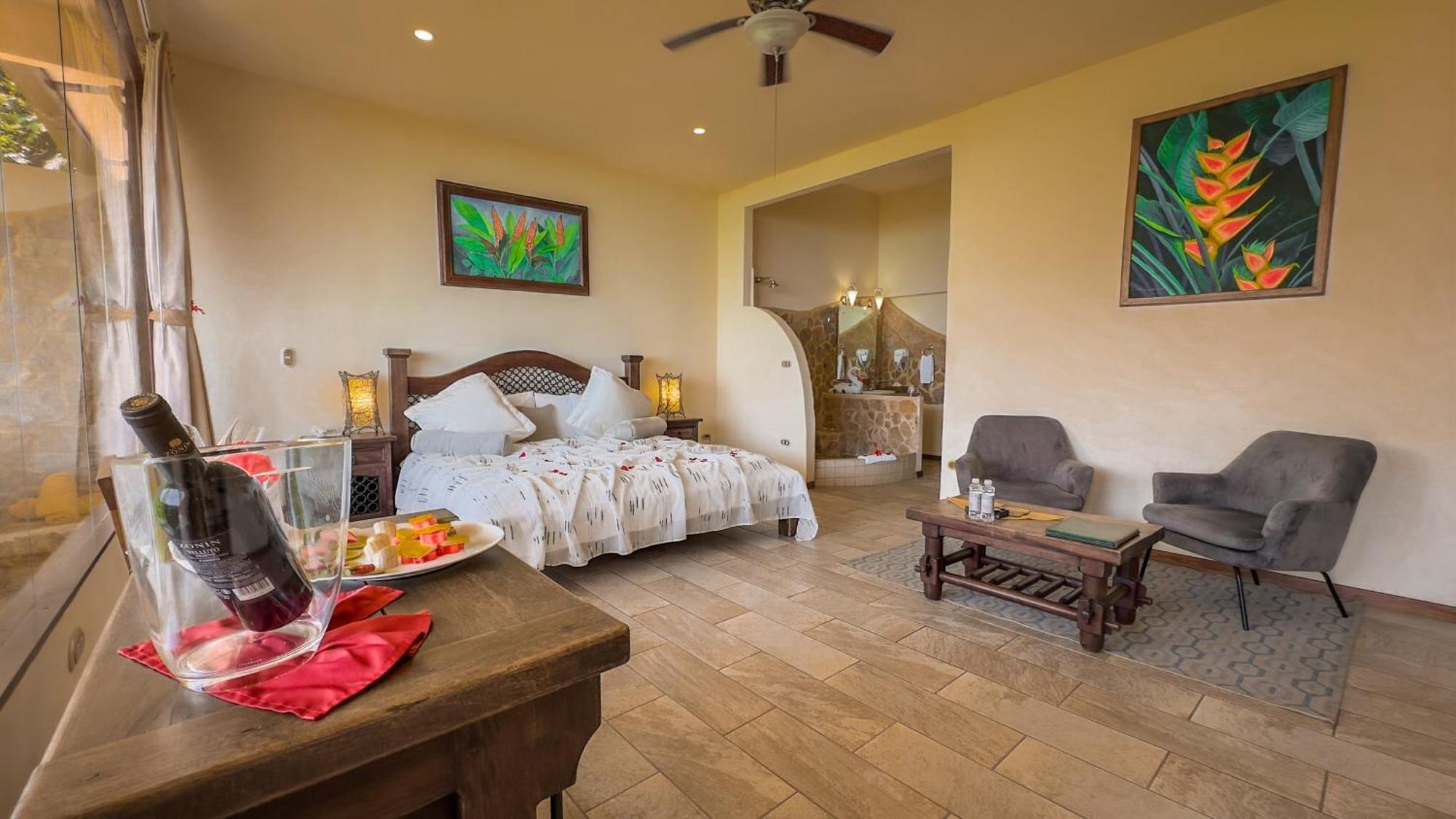 Issimo Suites (Adults Only) Manuel Antonio Buitenkant foto