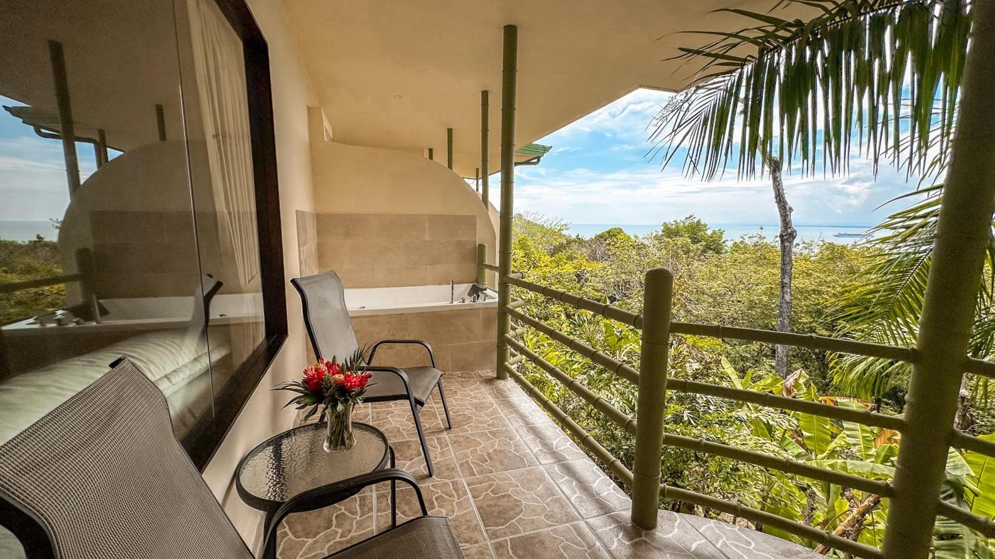 Issimo Suites (Adults Only) Manuel Antonio Buitenkant foto