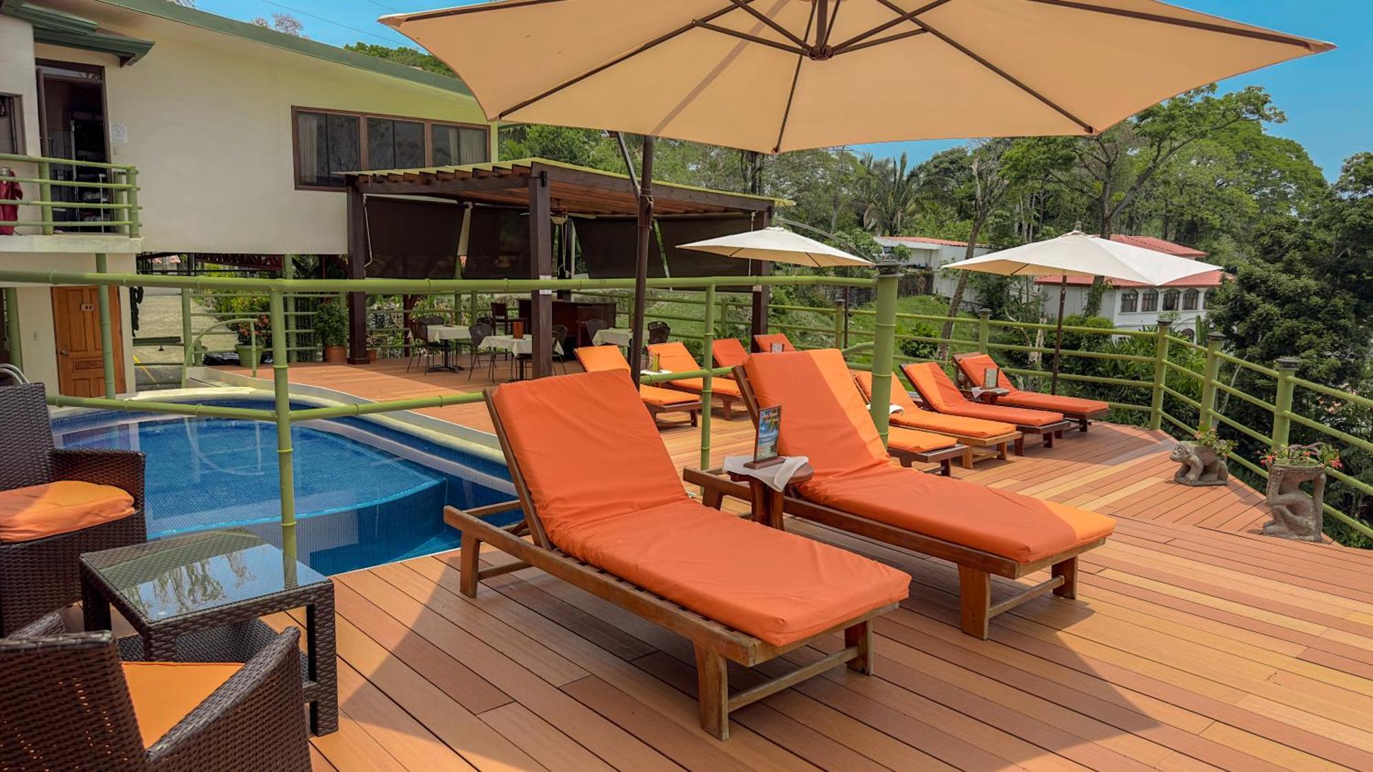 Issimo Suites (Adults Only) Manuel Antonio Buitenkant foto
