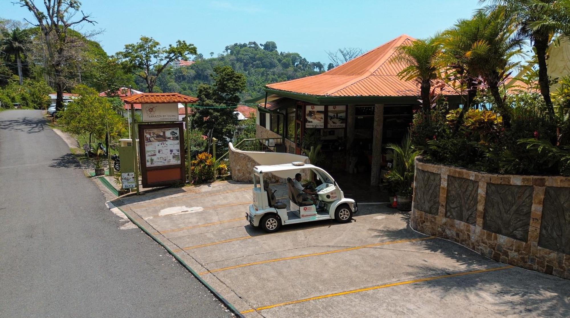 Issimo Suites (Adults Only) Manuel Antonio Buitenkant foto