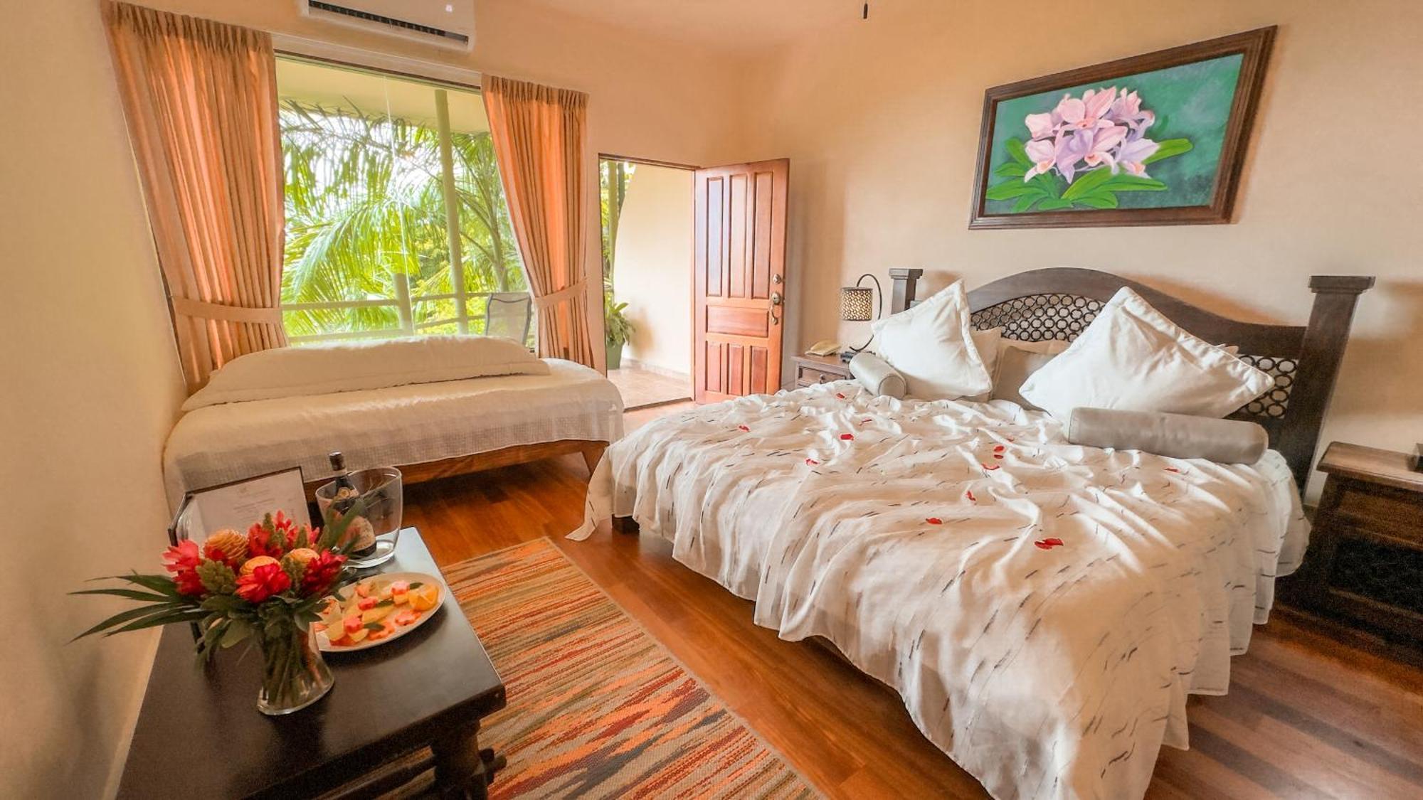 Issimo Suites (Adults Only) Manuel Antonio Buitenkant foto